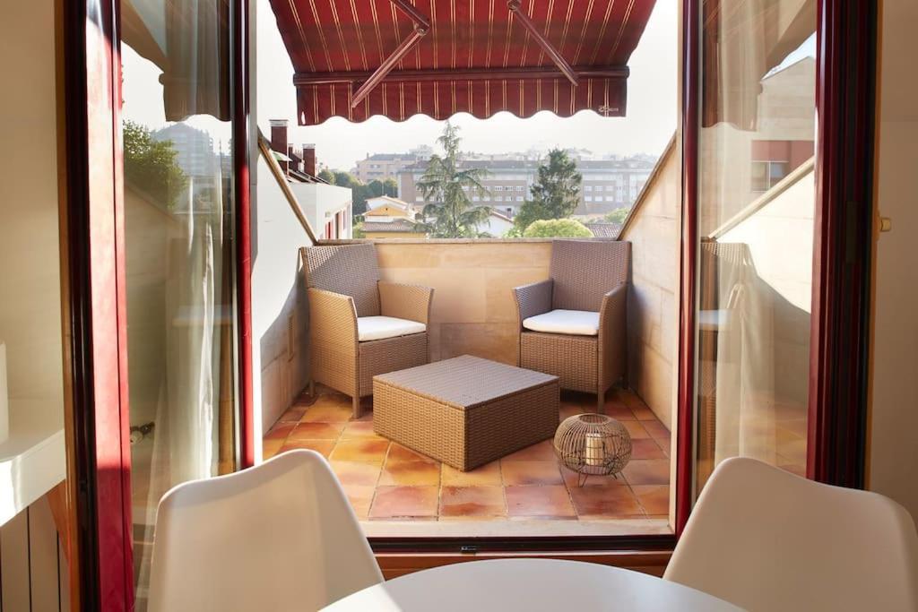 Apartamento Con Terraza A Un Paso De La Playa Gijon Bagian luar foto